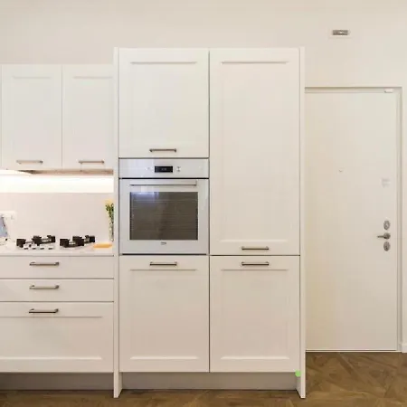 Madonna Montecchi Luxury In Apartment